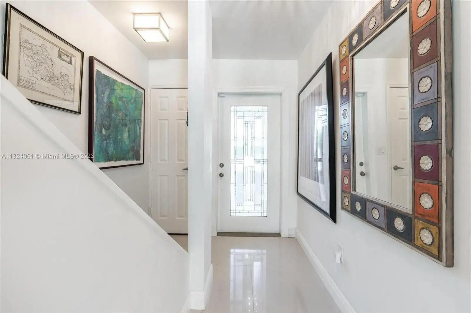 830 Raymond St, Miami Beach FL 33141 photo 4