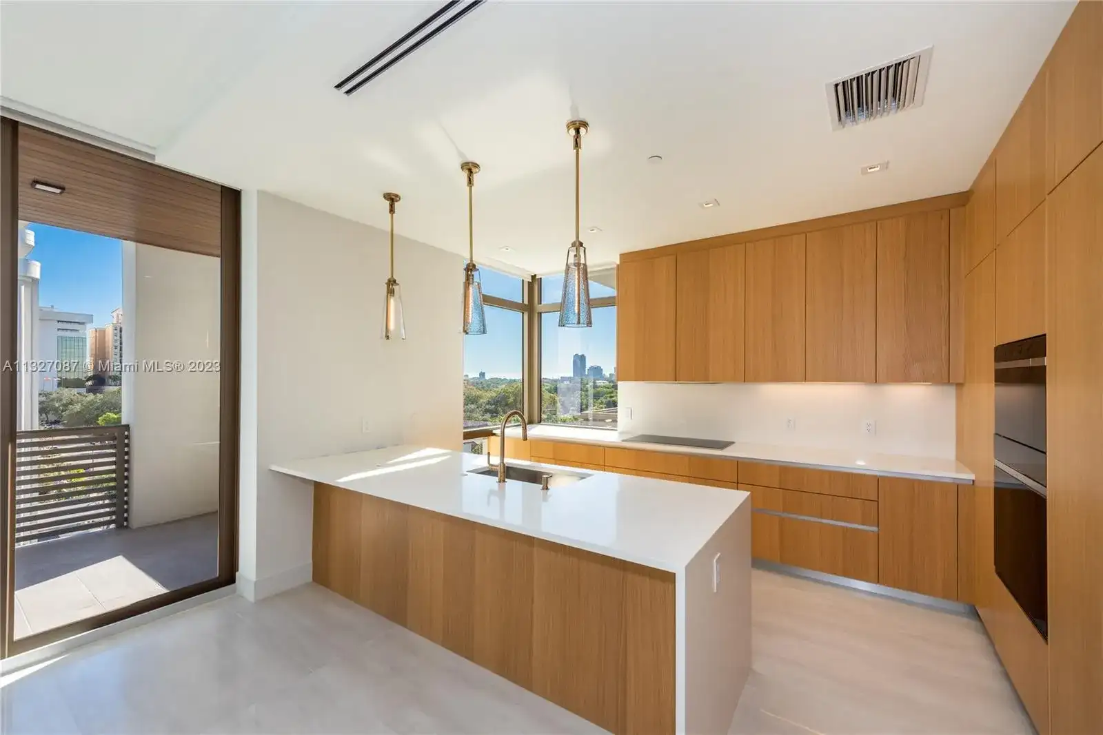 515 Valencia Ave, Coral Gables FL 33134 photo 5