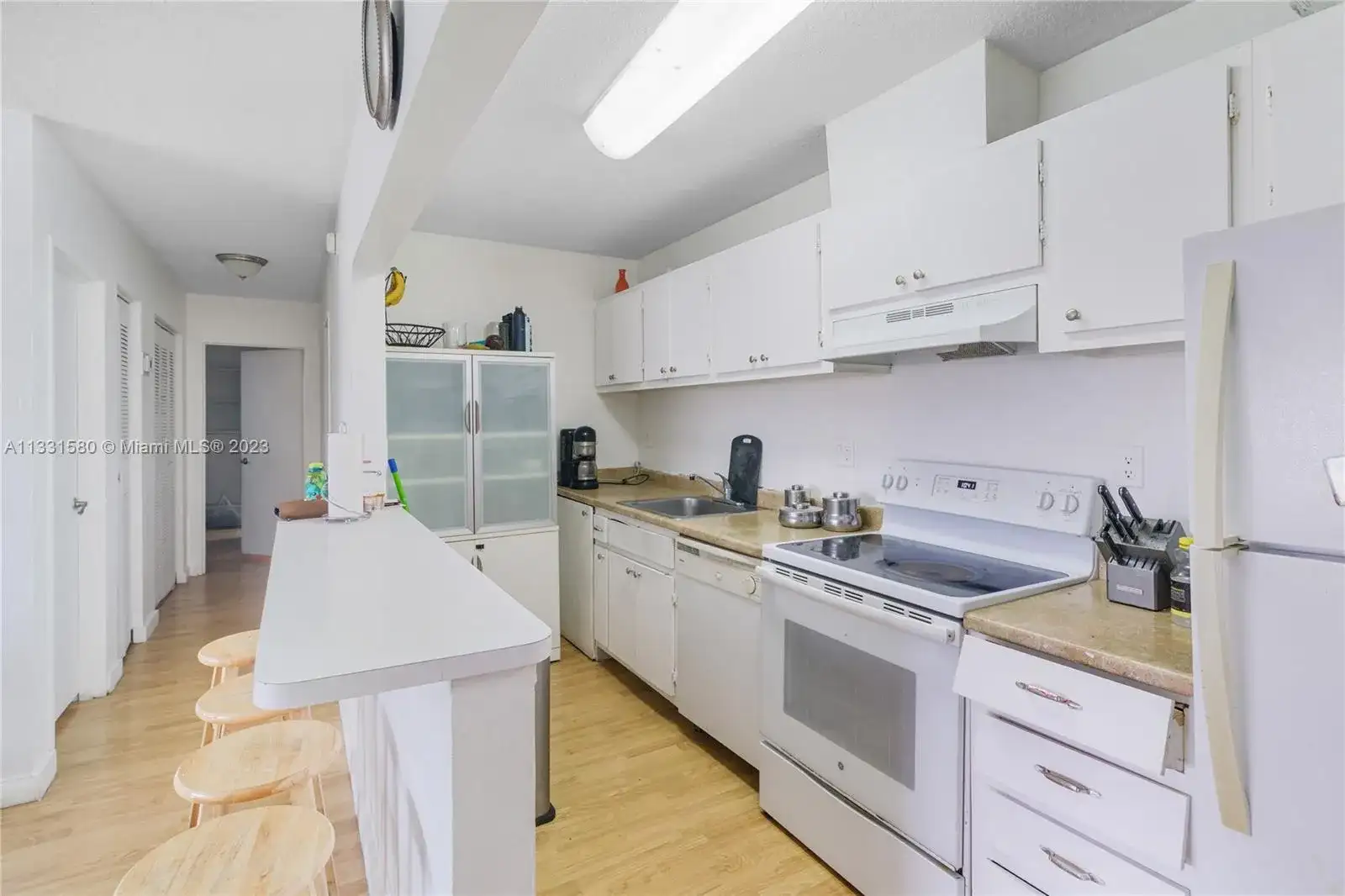 4550 NW 79th Ave # 2D, Doral FL 33166 photo 2