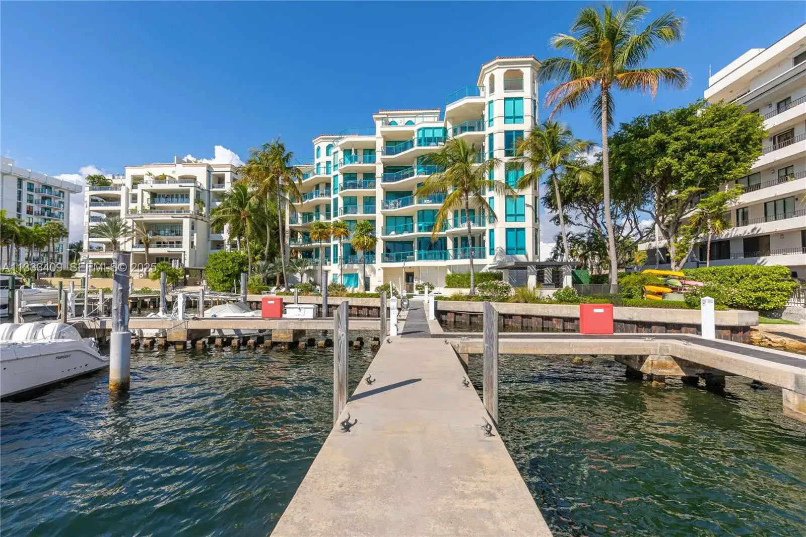 1660 W Glencoe St # 302, Coconut Grove FL 33133 photo 3