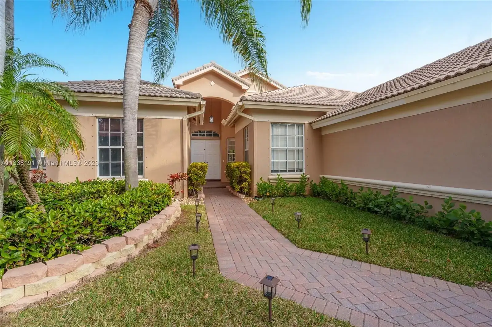 10635 NW 61st Ct, Parkland FL 33076 photo 5