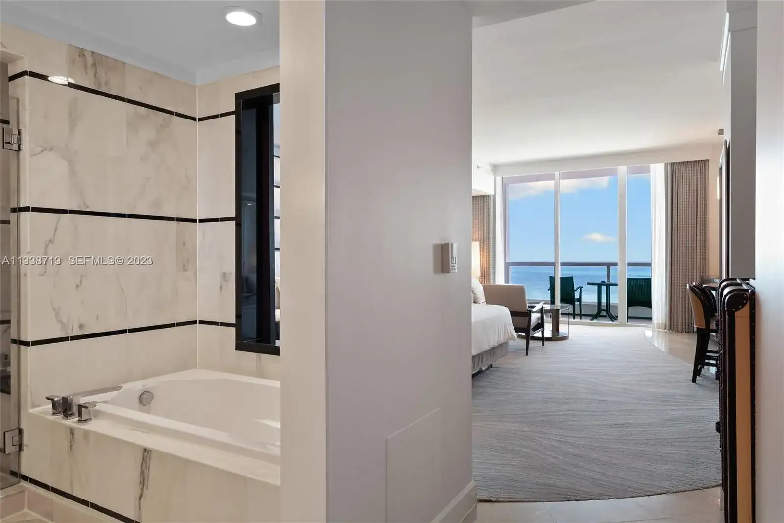 4391 Collins Ave, Miami Beach FL 33140 photo 4