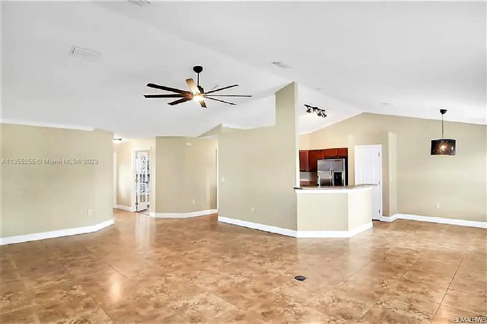 2212 NW 5th ST, Cape Coral FL 33993 photo 3