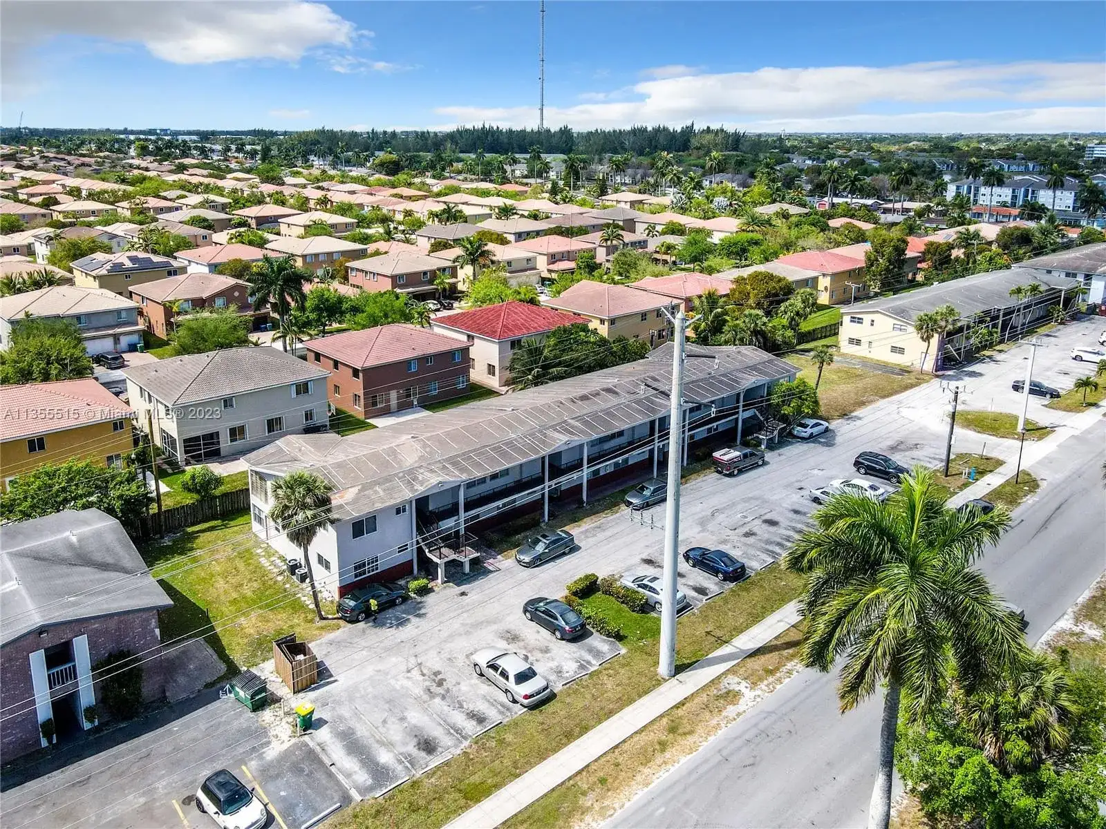 20490 NW 7th Ave # 15, Miami Gardens FL 33169 photo 2