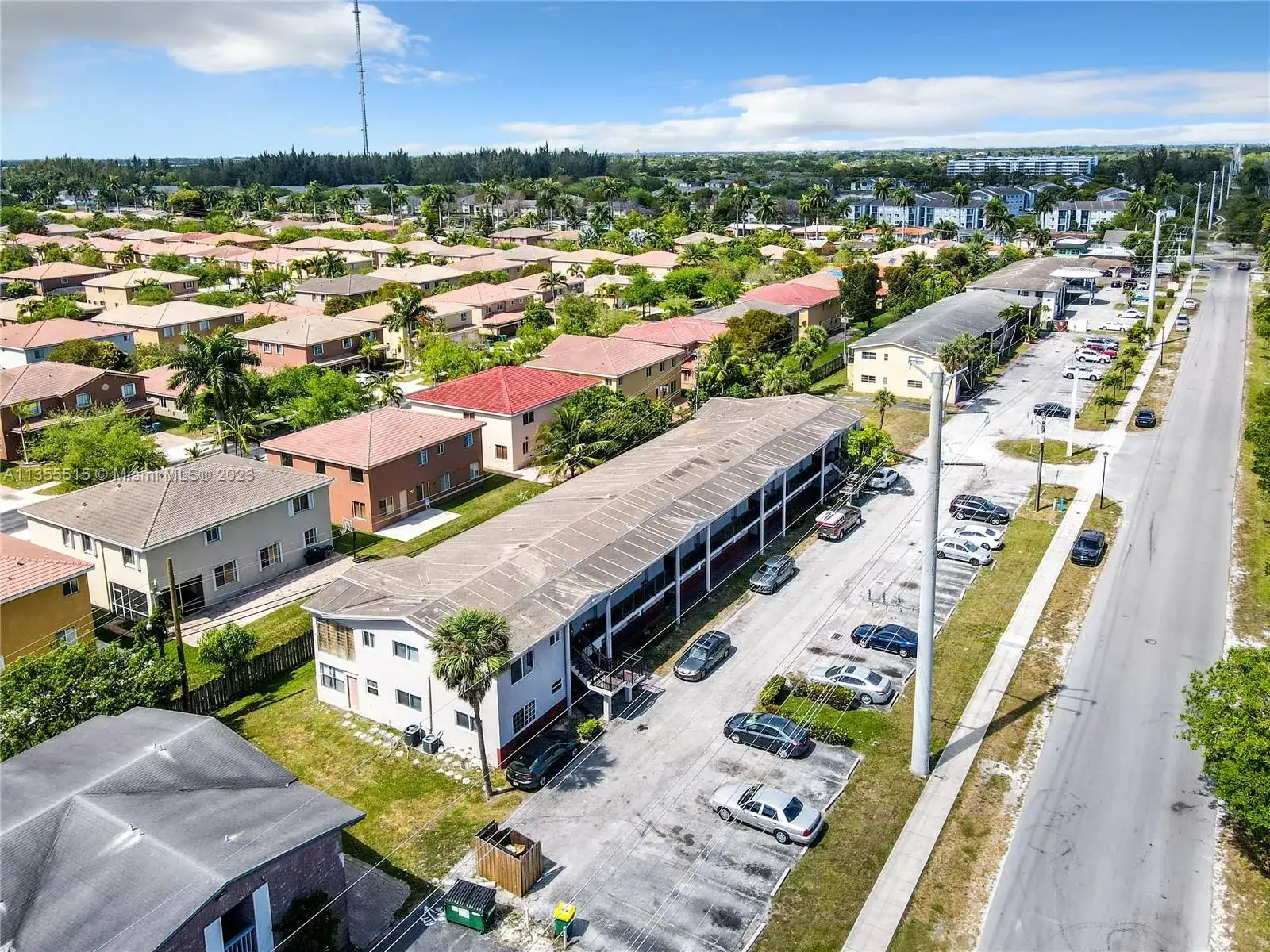 20490 NW 7th Ave # 15, Miami Gardens FL 33169 photo 3