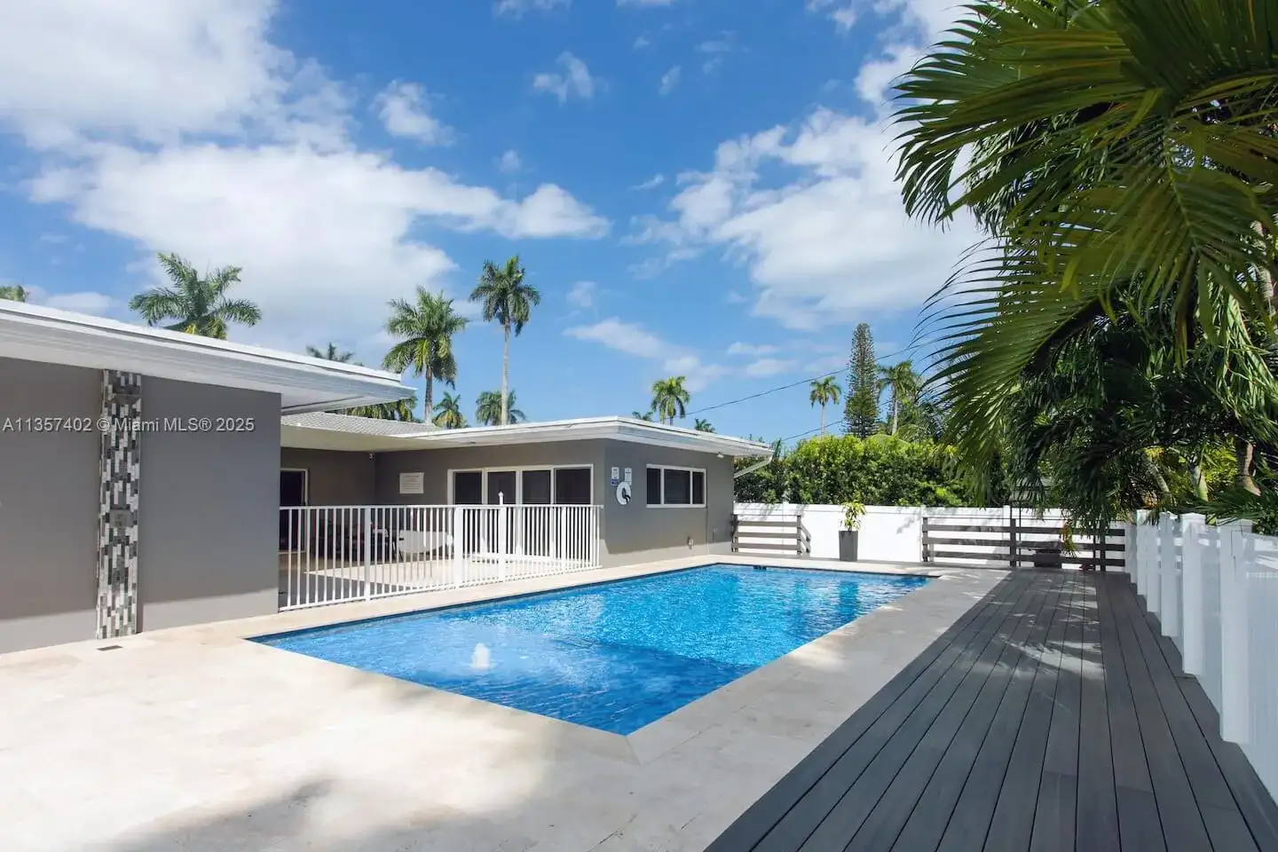 1218 Hollywood Blvd, Hollywood FL 33019 photo 2