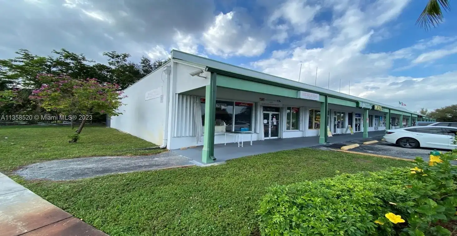 7601 Davie Road Ext, Davie FL 33024 photo 2