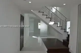 8255 NW 34th St, Doral FL 33122 photo 2