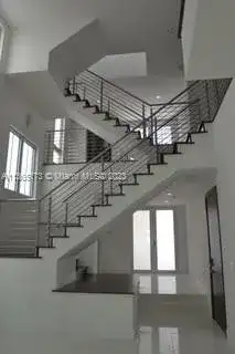 8255 NW 34th St, Doral FL 33122 photo 5