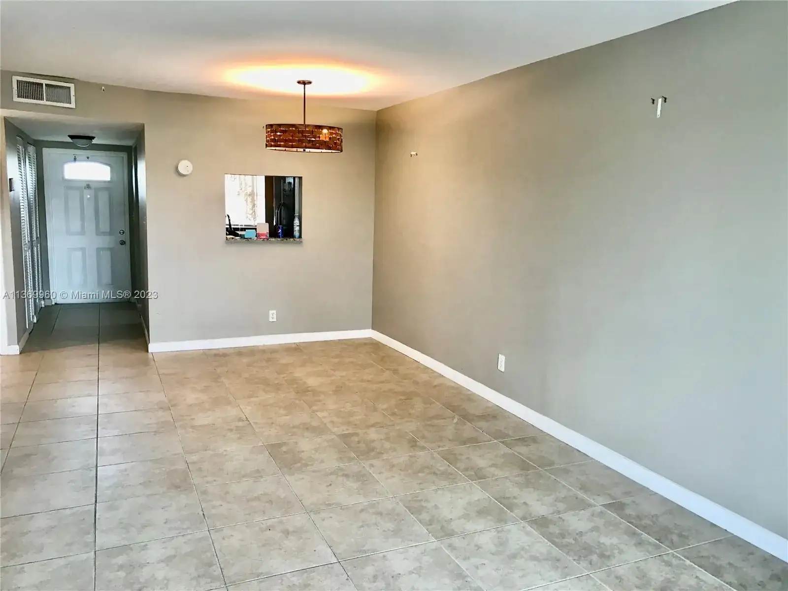 9620 Sunrise Lakes Blvd # 302, Sunrise FL 33322 photo 3
