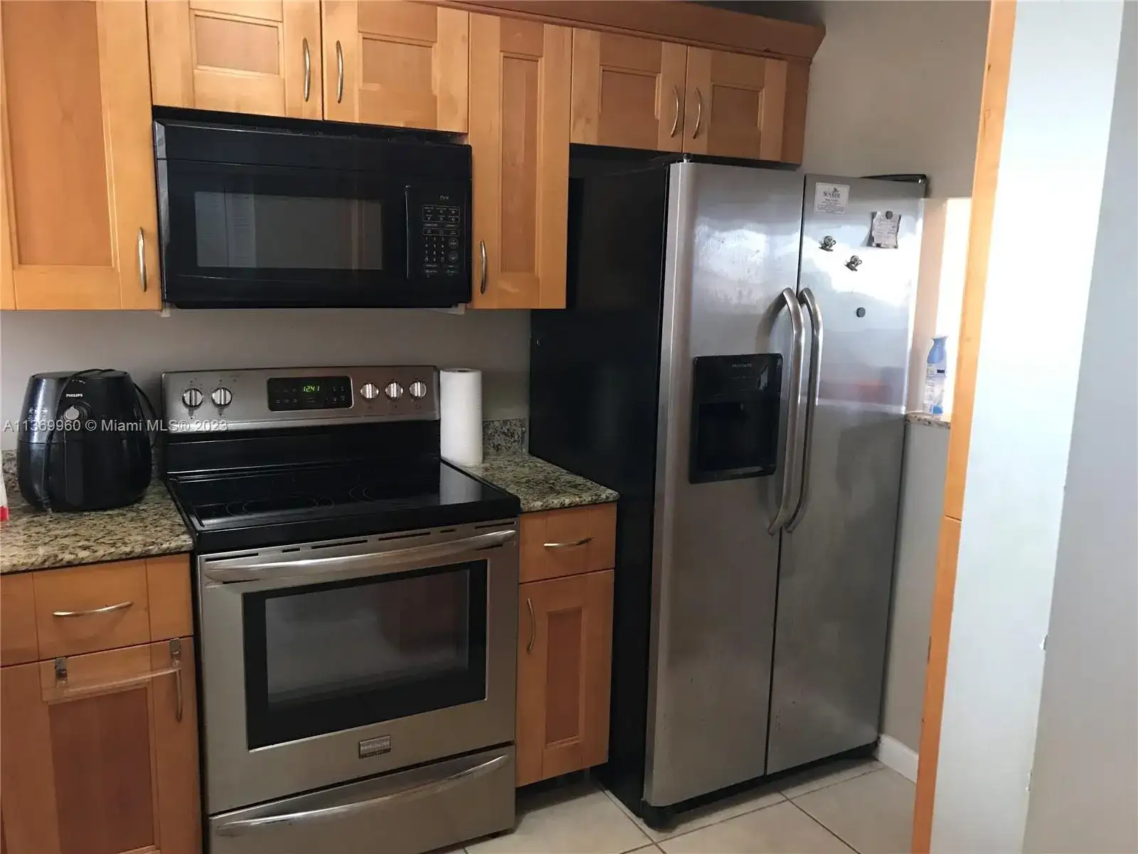 9620 Sunrise Lakes Blvd # 302, Sunrise FL 33322 photo 5