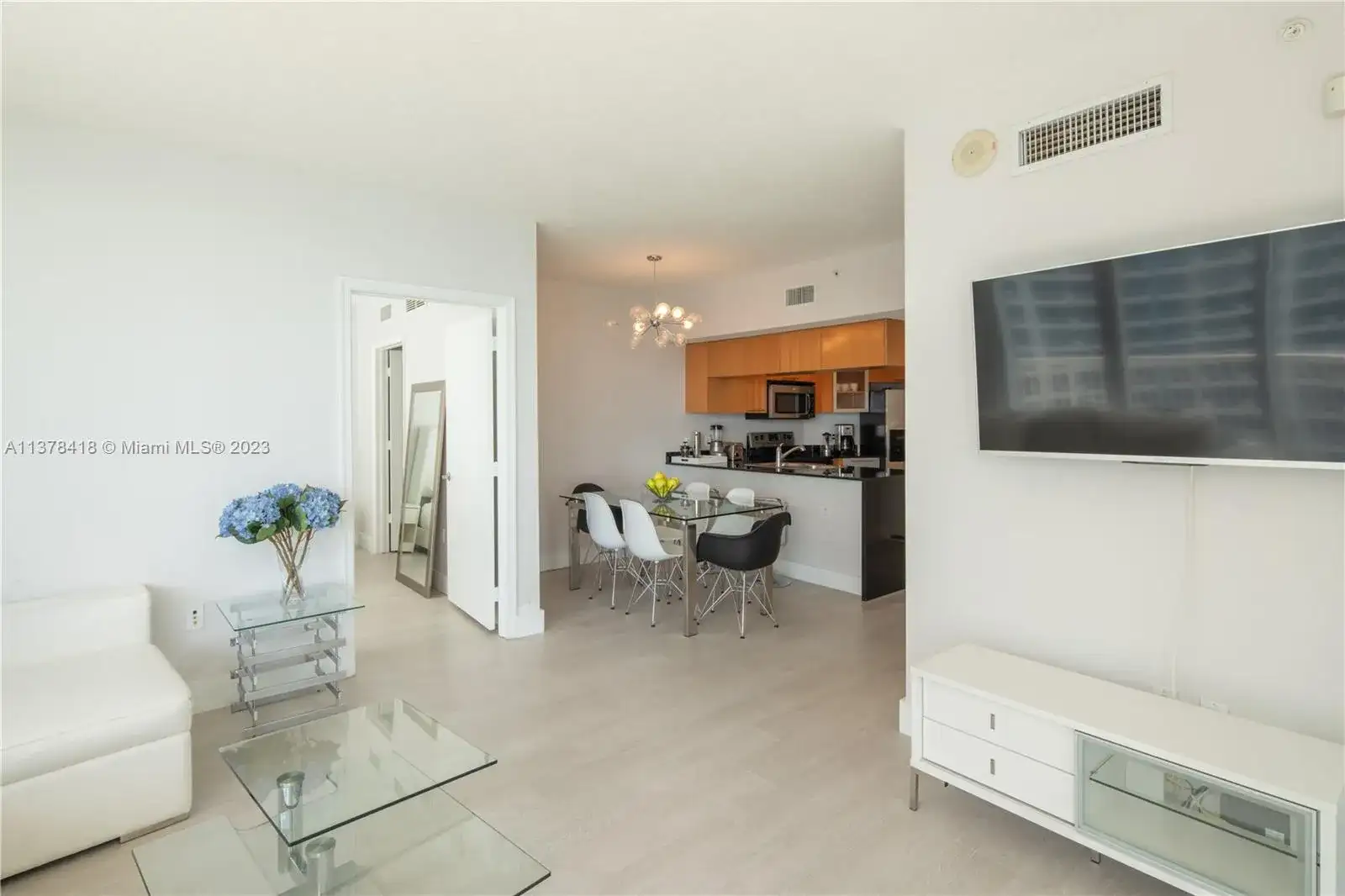 1750 N Bayshore Dr # 2602, Miami FL 33132 photo 3