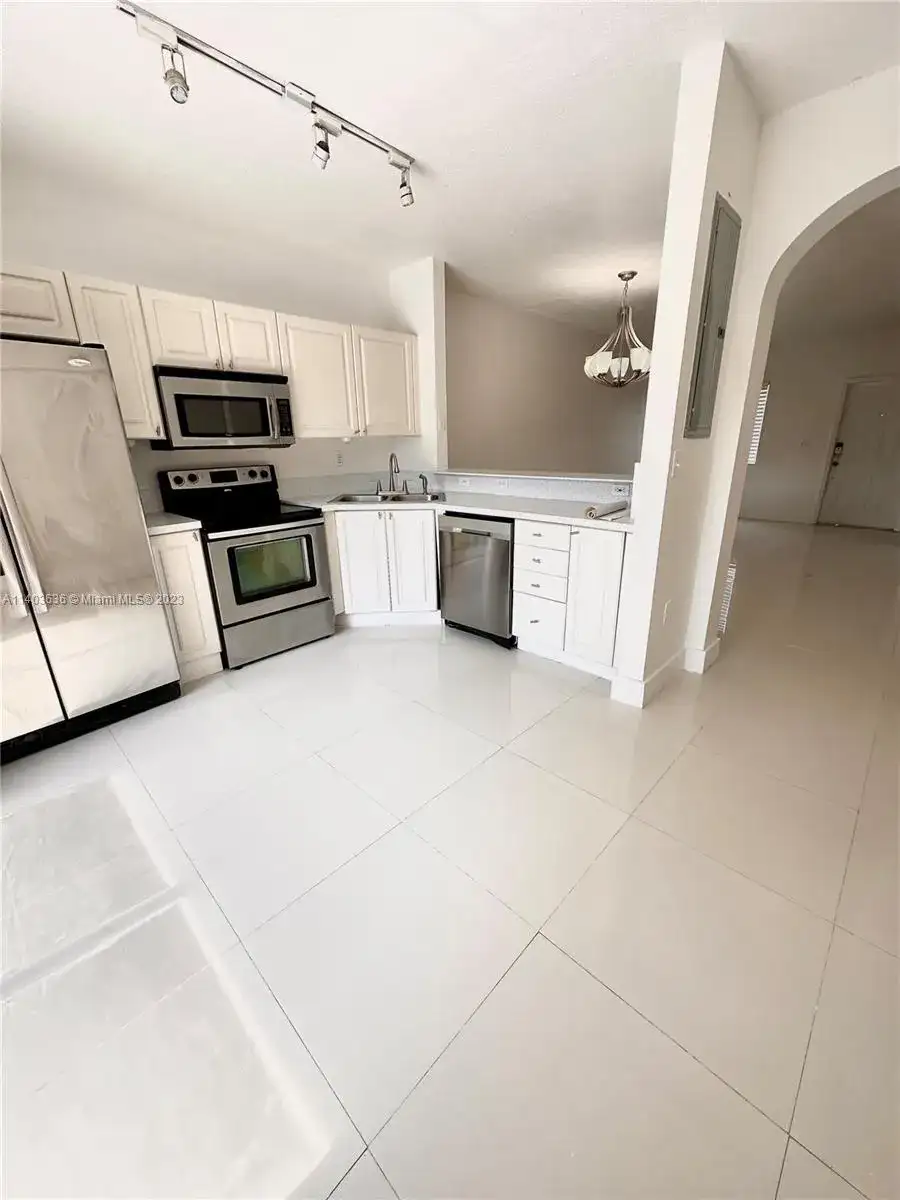 17046 SW 137th Pl # 17046, Miami FL 33177 photo 3