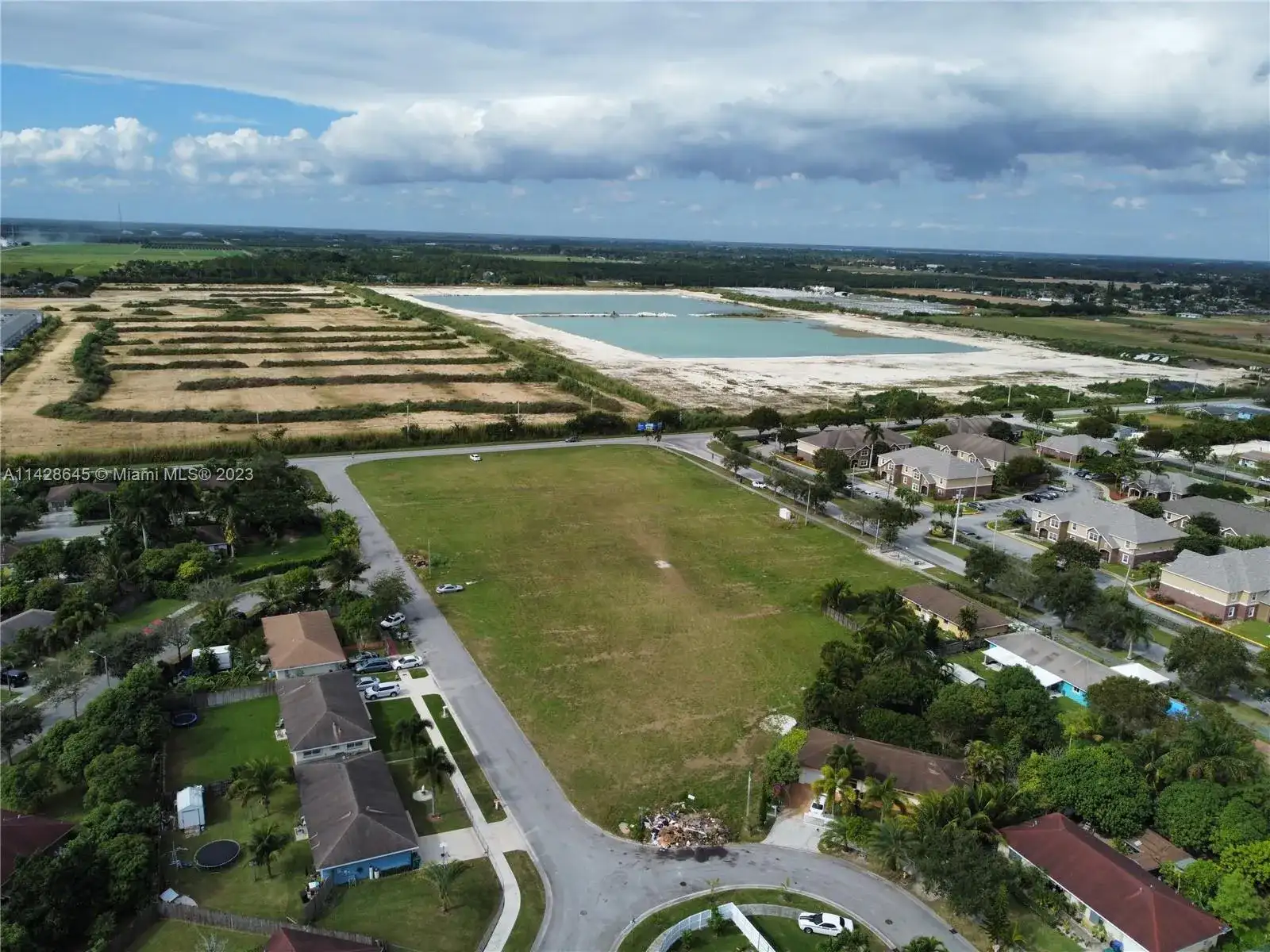 DAVIS PKWY, Florida City FL 33034 photo 4