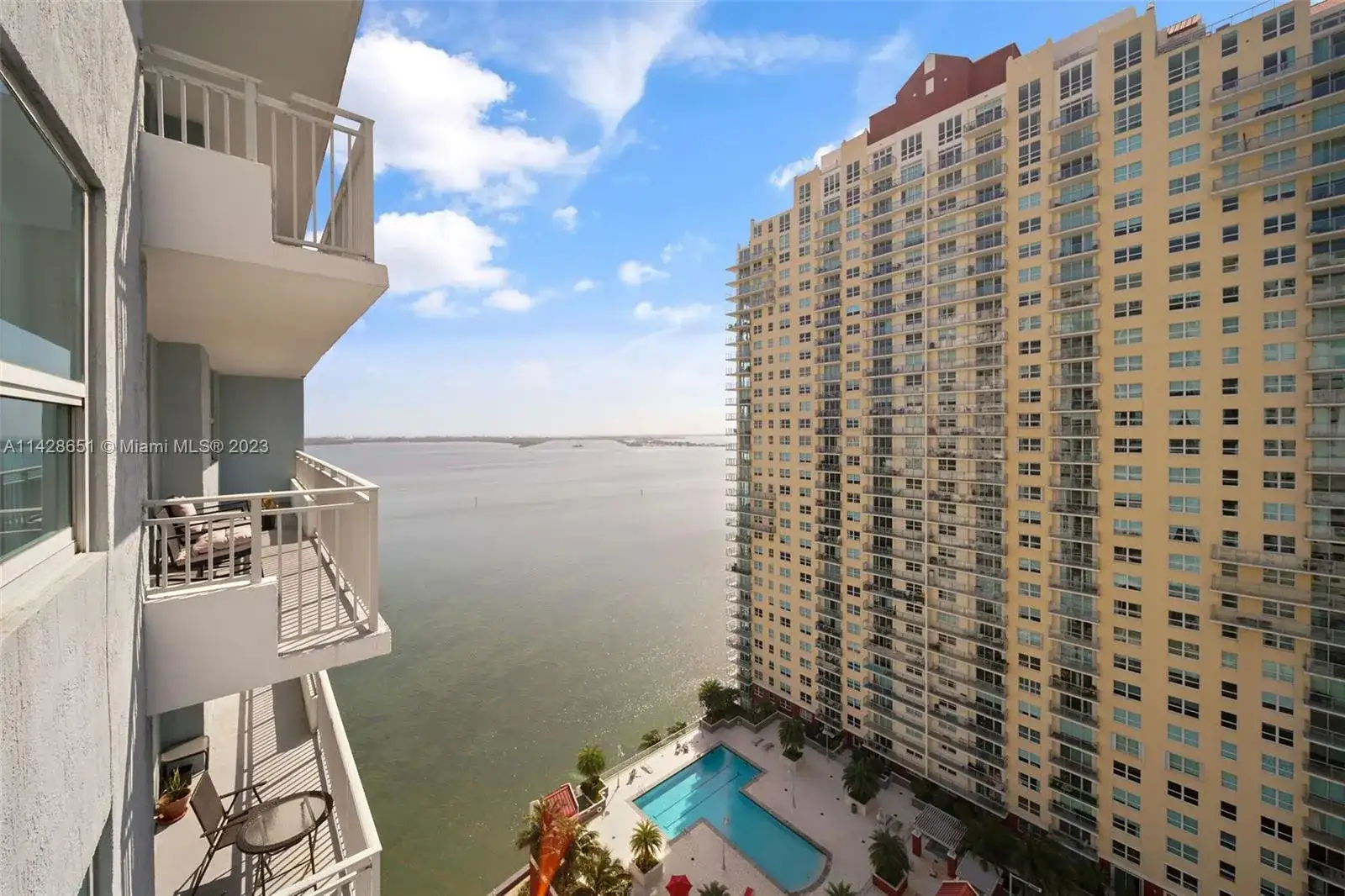1111 Brickell Bay Dr # 2103, Miami FL 33131 photo 4