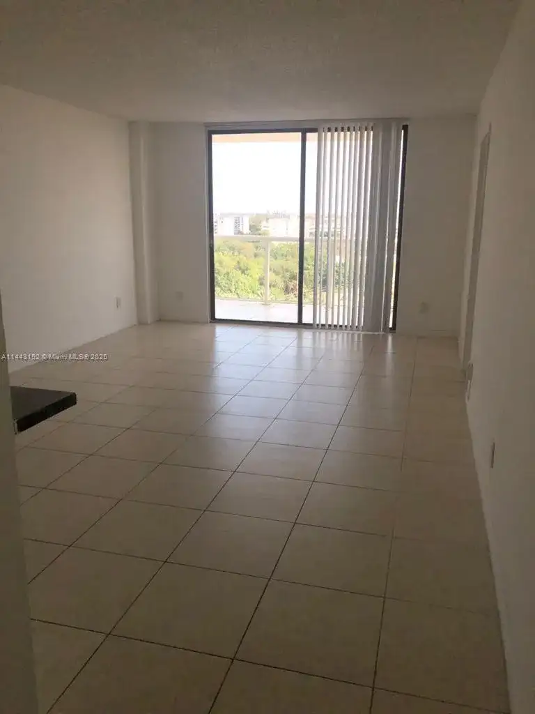 13499 Biscayne Blvd # 1513, North Miami FL 33181 photo 5