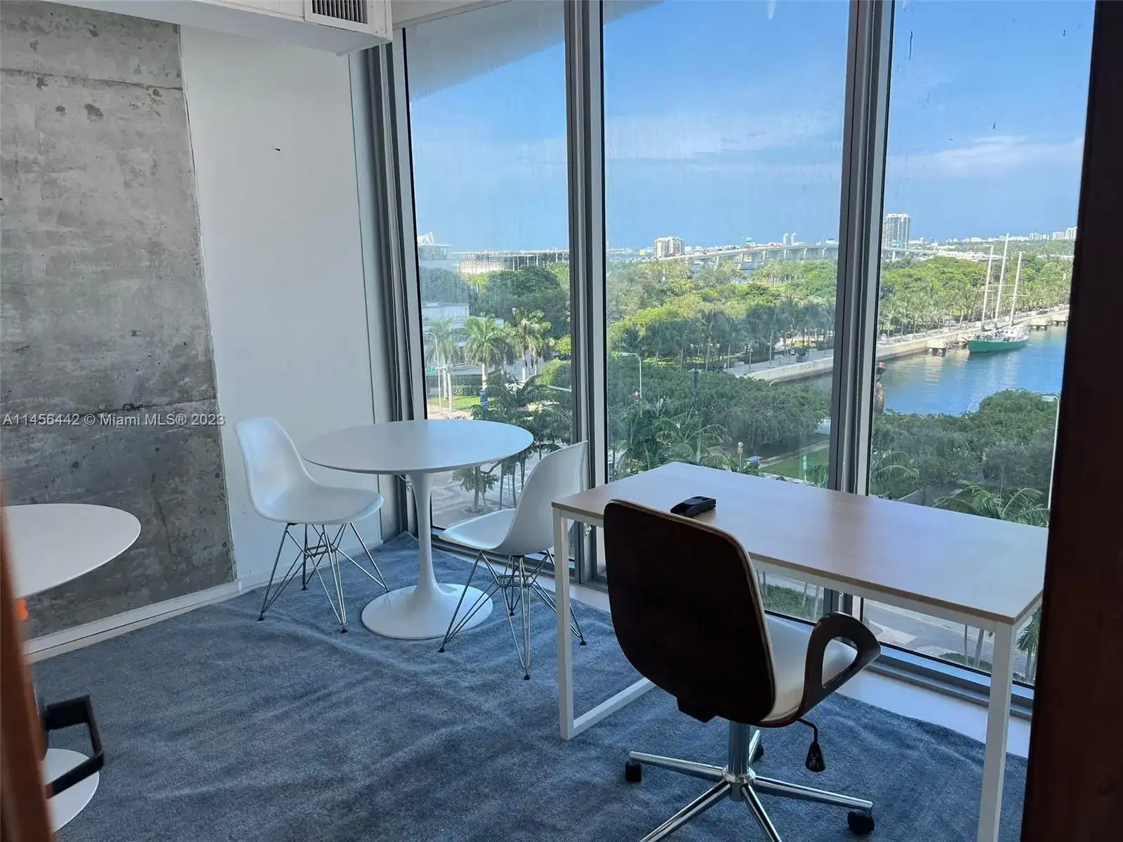 888 Biscayne  Blvd, Miami FL 33132 photo 3