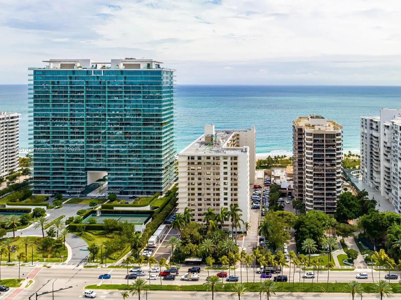 10185 Collins Ave # 1502, Bal Harbour FL 33154 photo 2