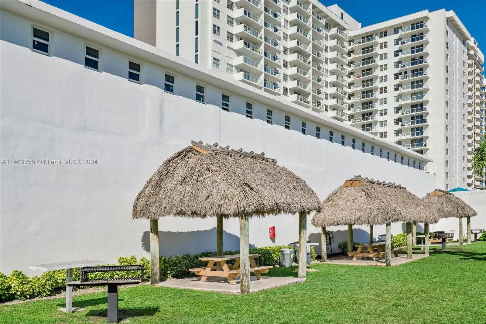 5601 Collins Ave # 1514, Miami Beach FL 33140 photo 3