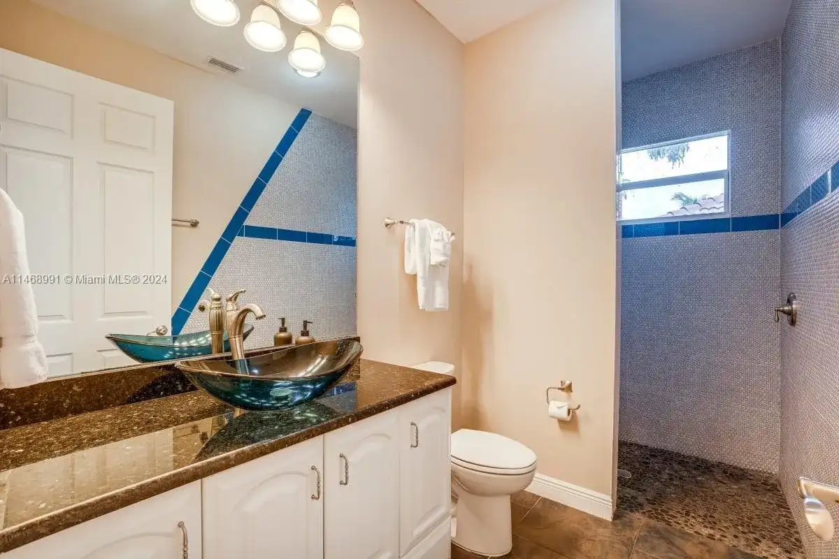 1759 SE 46th Street, Cape Coral FL 33904 photo 2