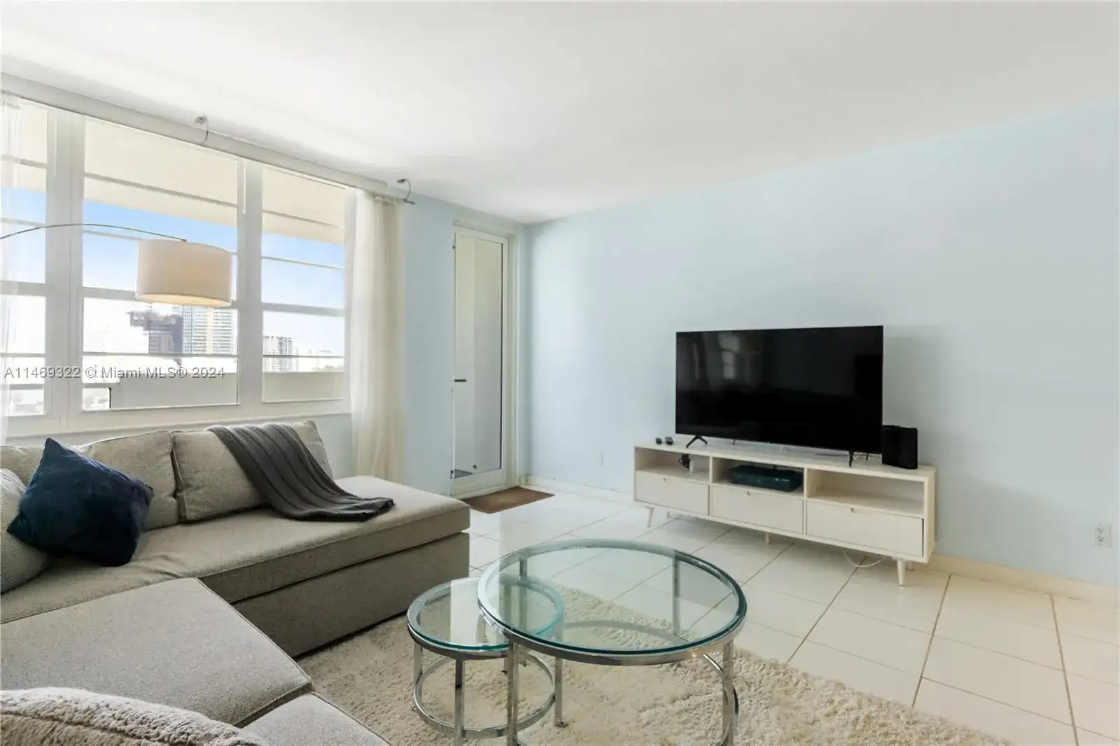 100 Lincoln Rd # 1043, Miami Beach FL 33139 photo 2