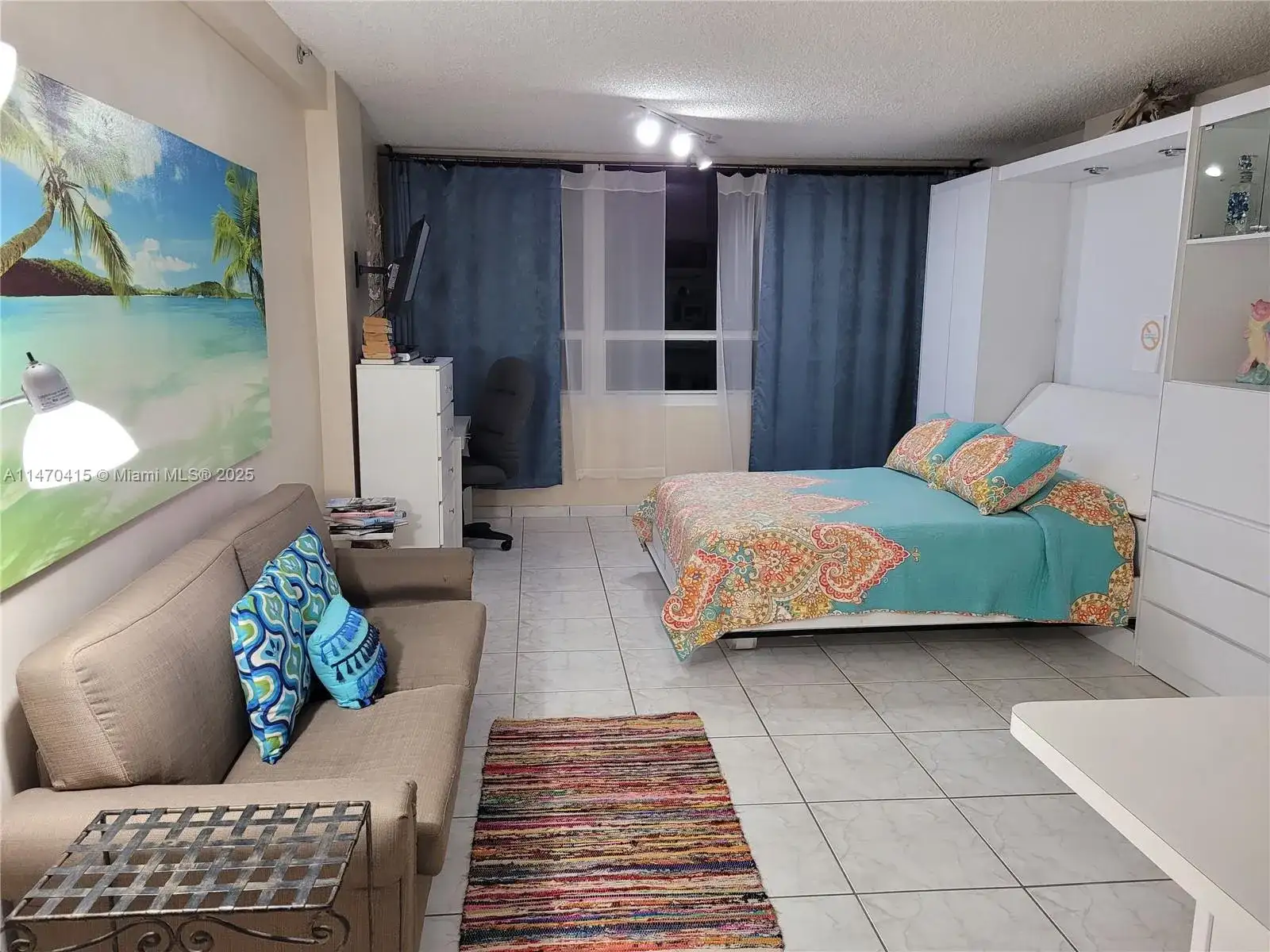 5445 Collins Ave # 528, Miami Beach FL 33140 photo 2