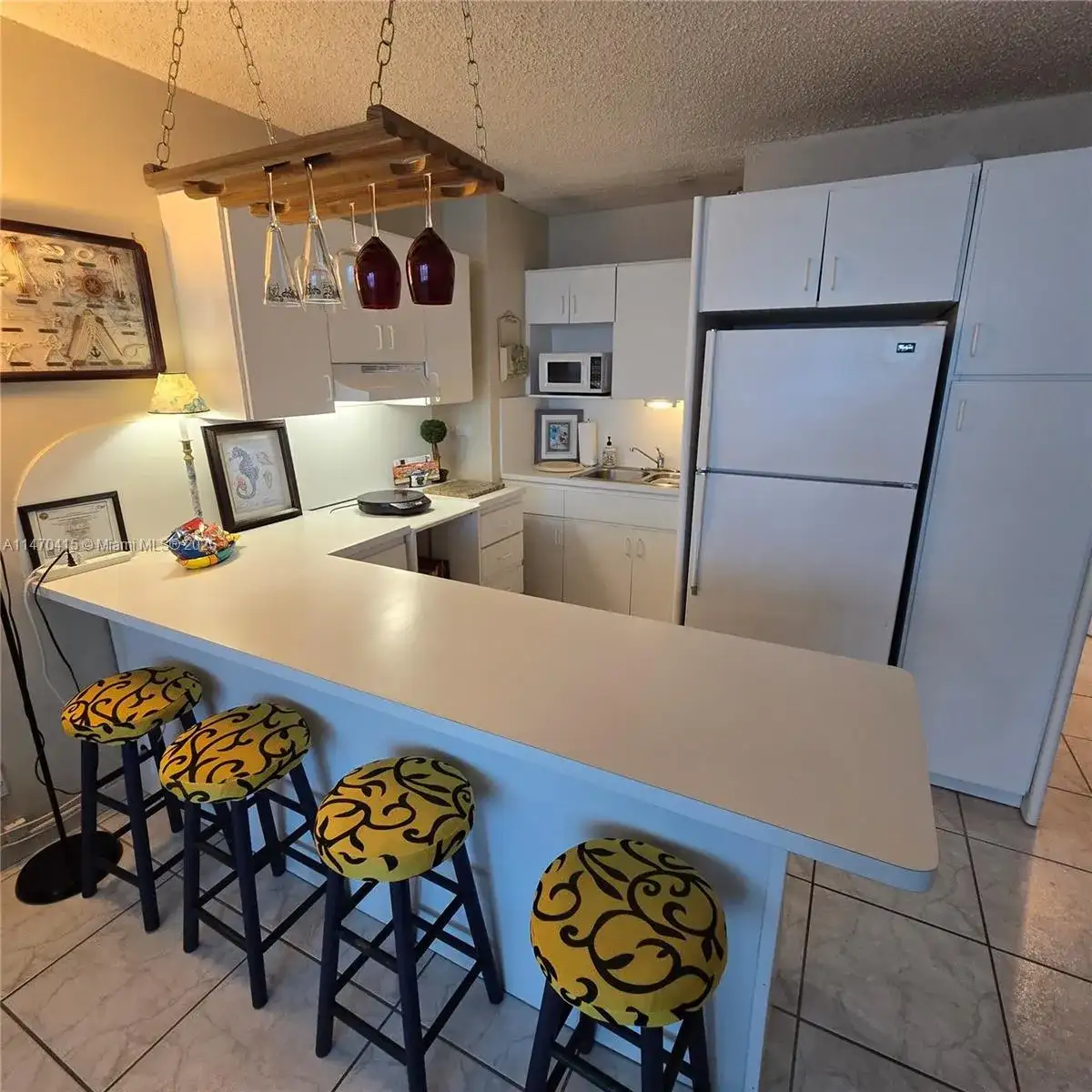 5445 Collins Ave # 528, Miami Beach FL 33140 photo 4