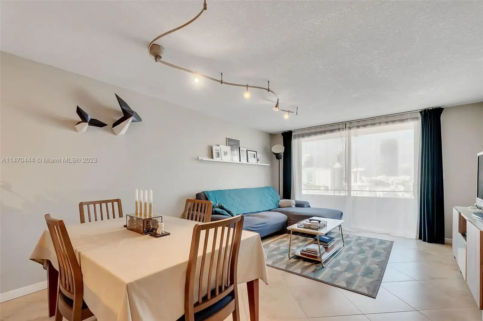 465 Ocean Dr # 804, Miami Beach FL 33139 photo 4