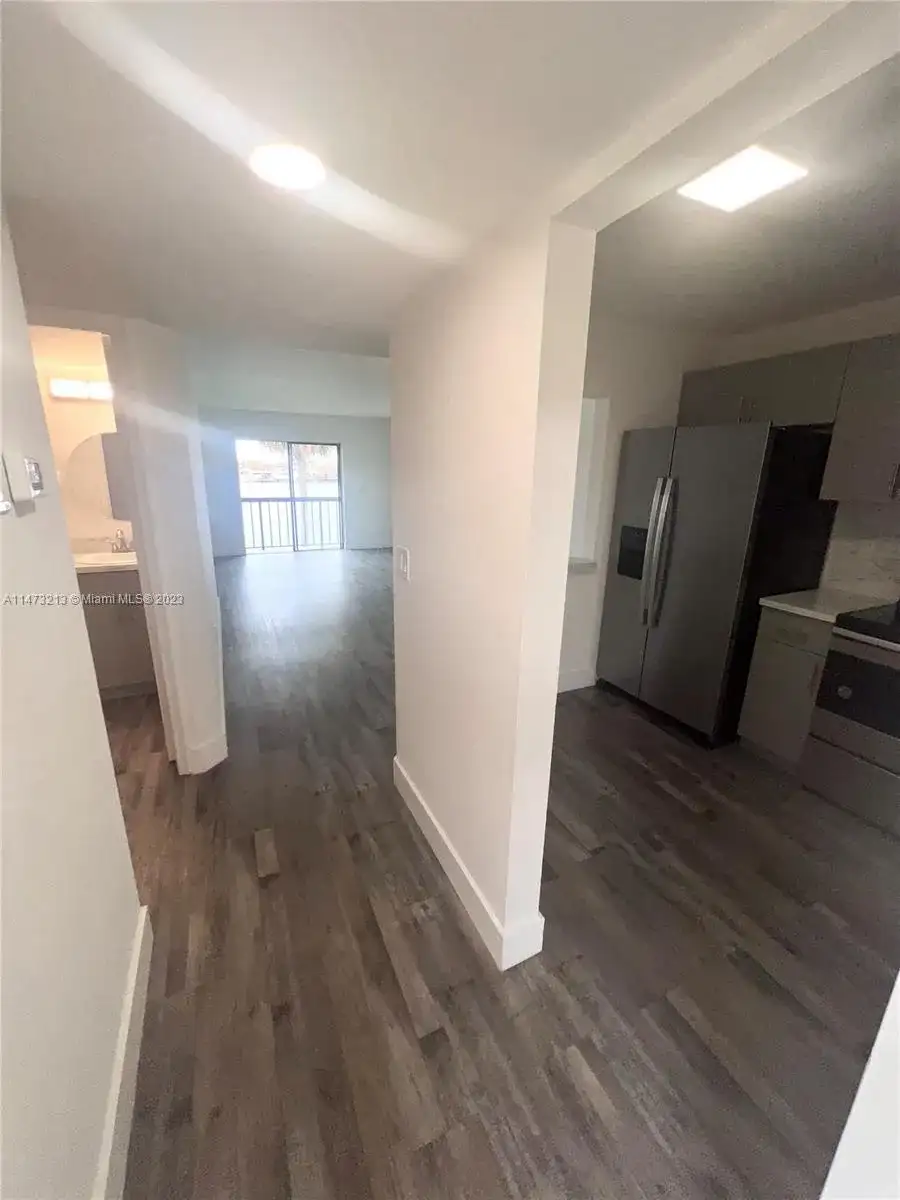 6715 W 26th Dr # 6, Hialeah FL 33016 photo 2