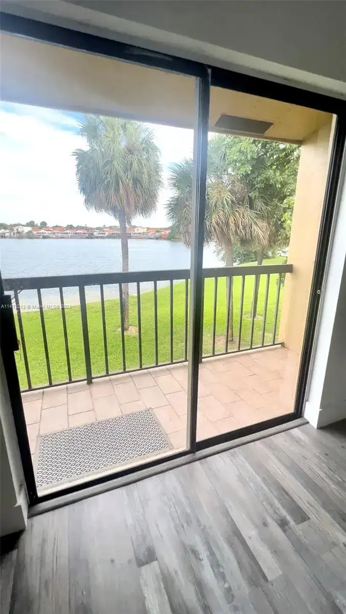 6715 W 26th Dr # 6, Hialeah FL 33016 photo 5