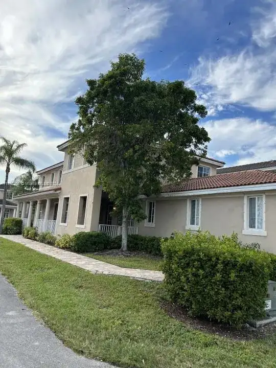 27649 SW 143rd Ct, Homestead FL 33032 photo 2