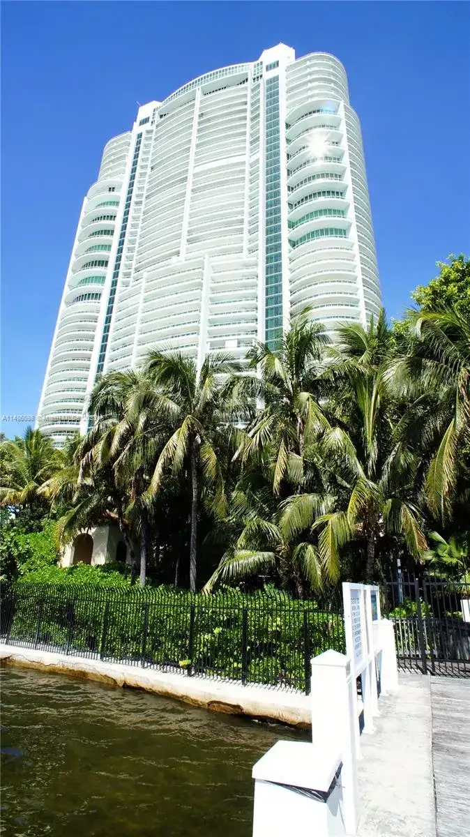 1643 Brickell Slip #5, Miami FL 33129 photo 3