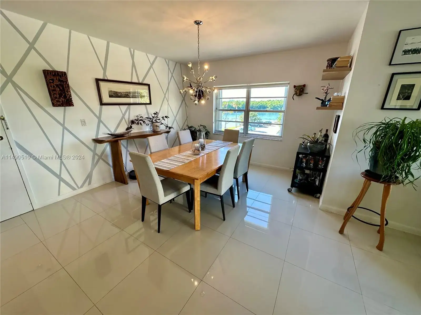 500 Bayview Dr # 221, Sunny Isles Beach FL 33160 photo 2
