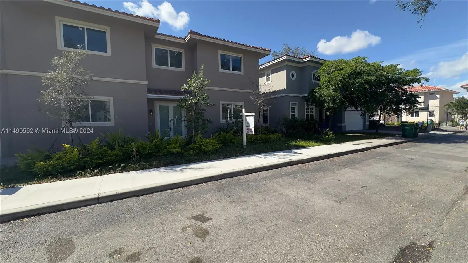 3562 Forest View Cir, Dania Beach FL 33312 photo 5