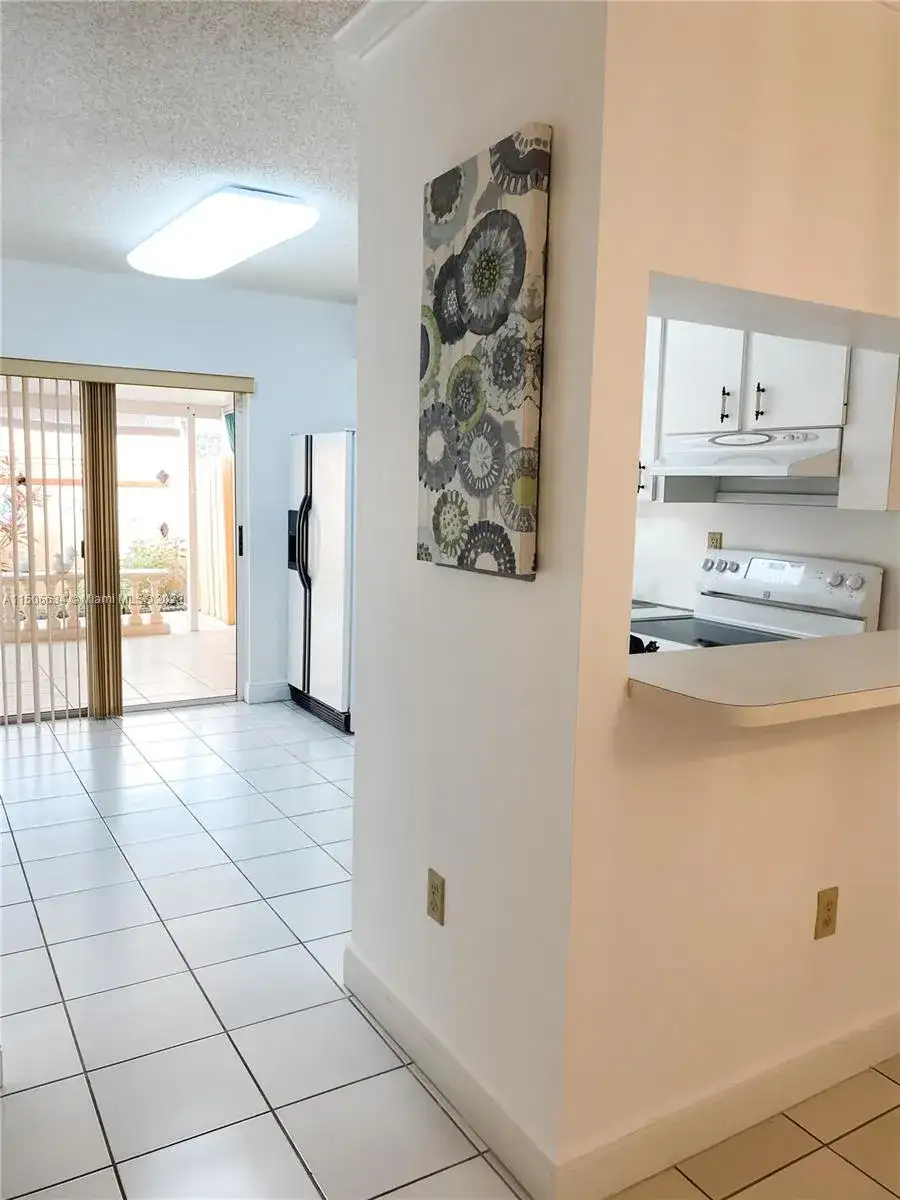 3810 SW 108th Ave # 4, Miami FL 33165 photo 5