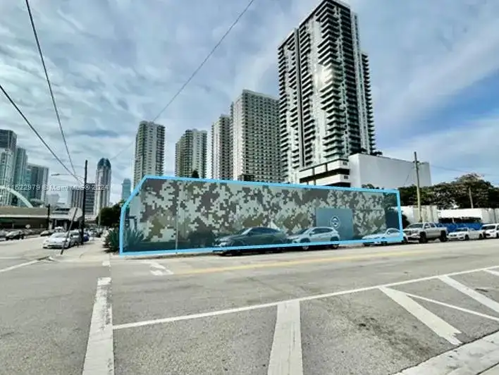 1542 NE 1st AVE, Miami FL 33132 photo 5