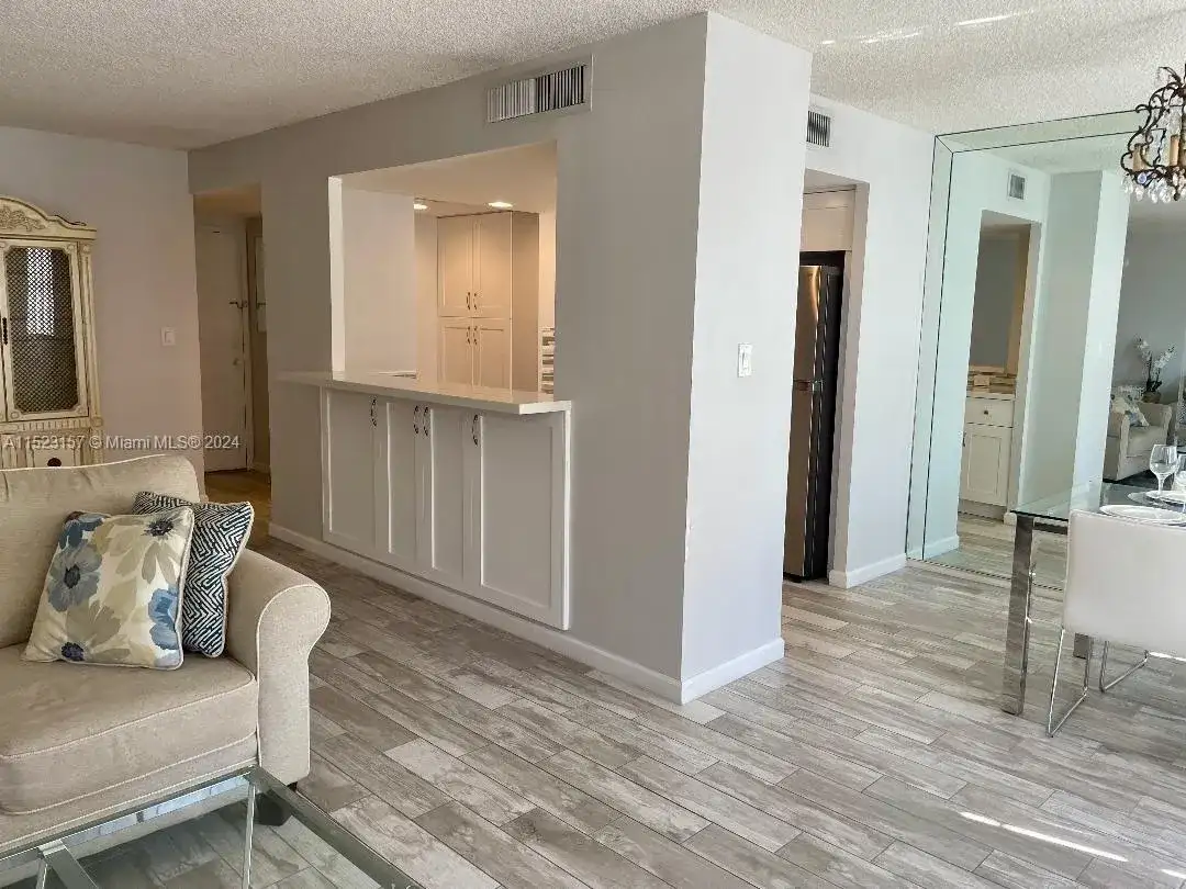 251 174th St # 1607, Sunny Isles Beach FL 33160 photo 5