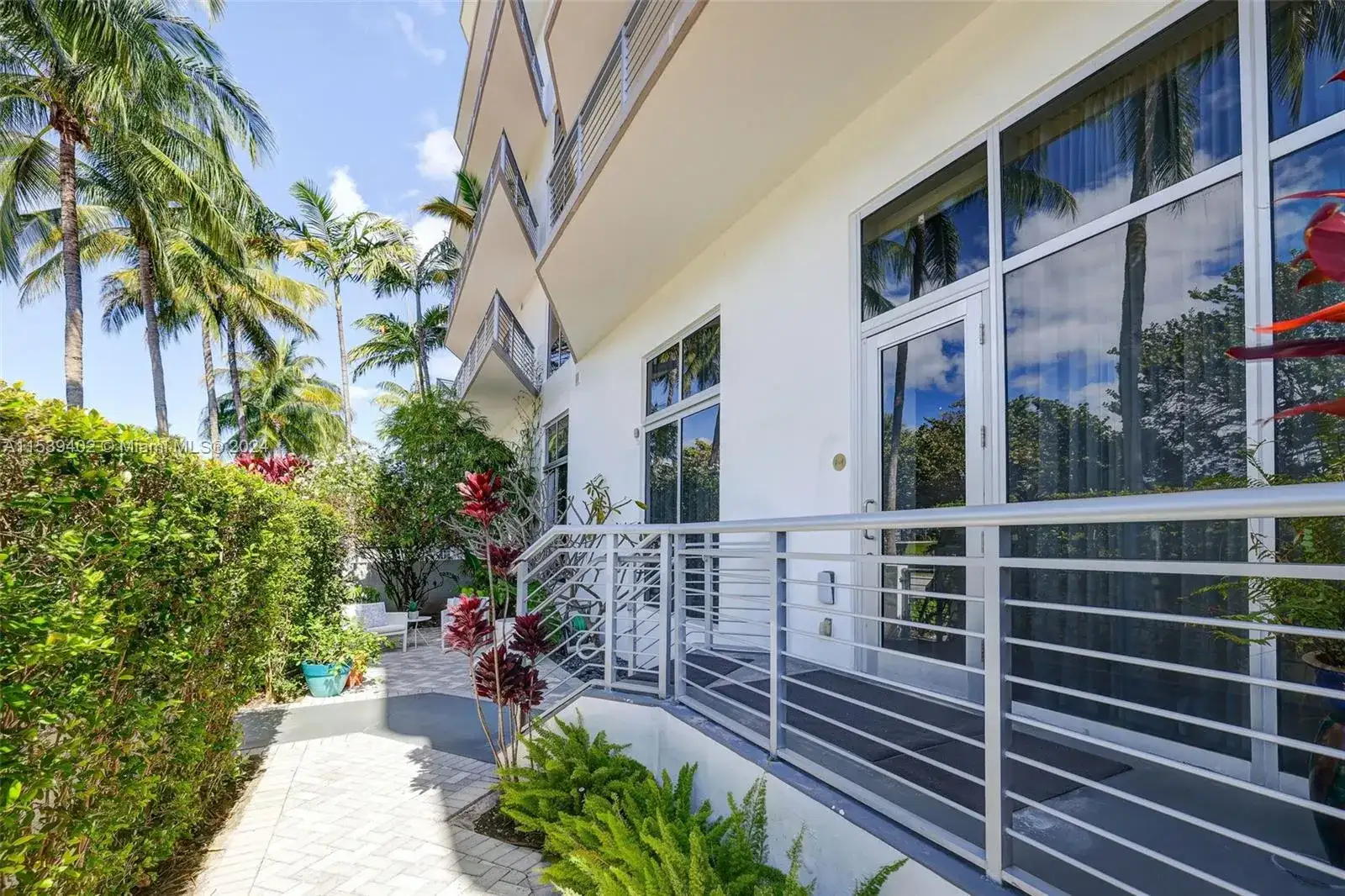 2001 Meridian Ave # 101, Miami Beach FL 33139 photo 2