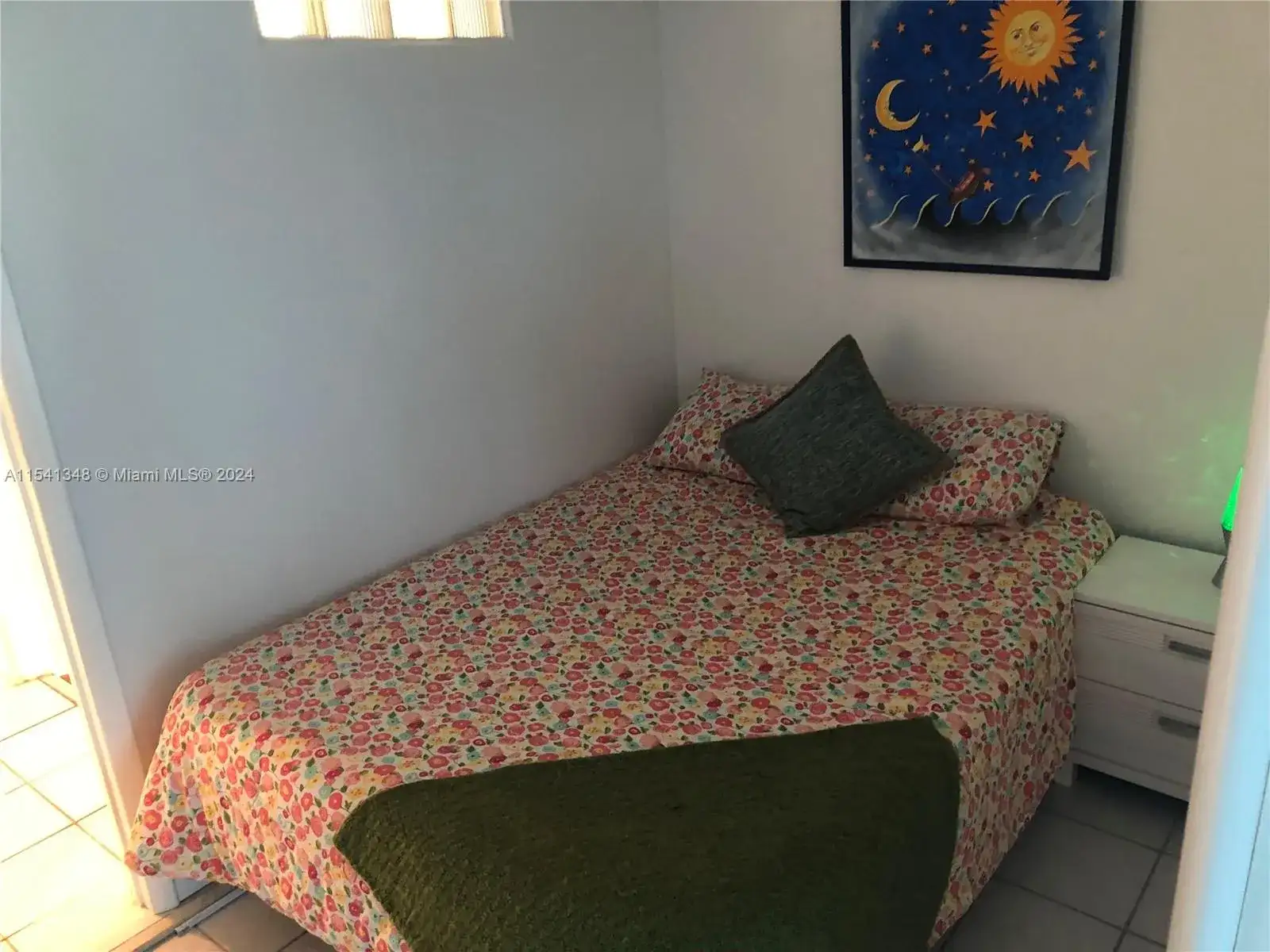 5445 Collins Ave, Miami Beach FL 33140 photo 3