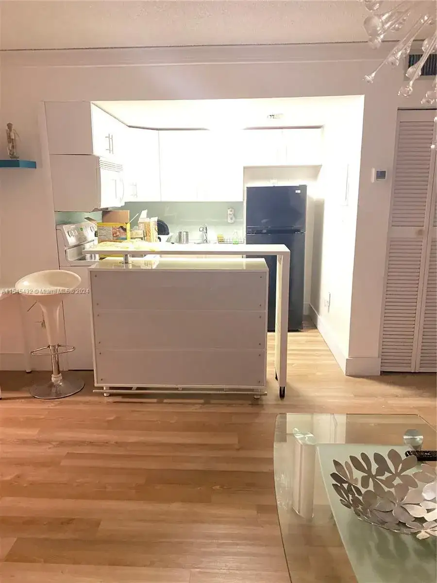 753 Michigan Ave # 1A, Miami Beach FL 33139 photo 4