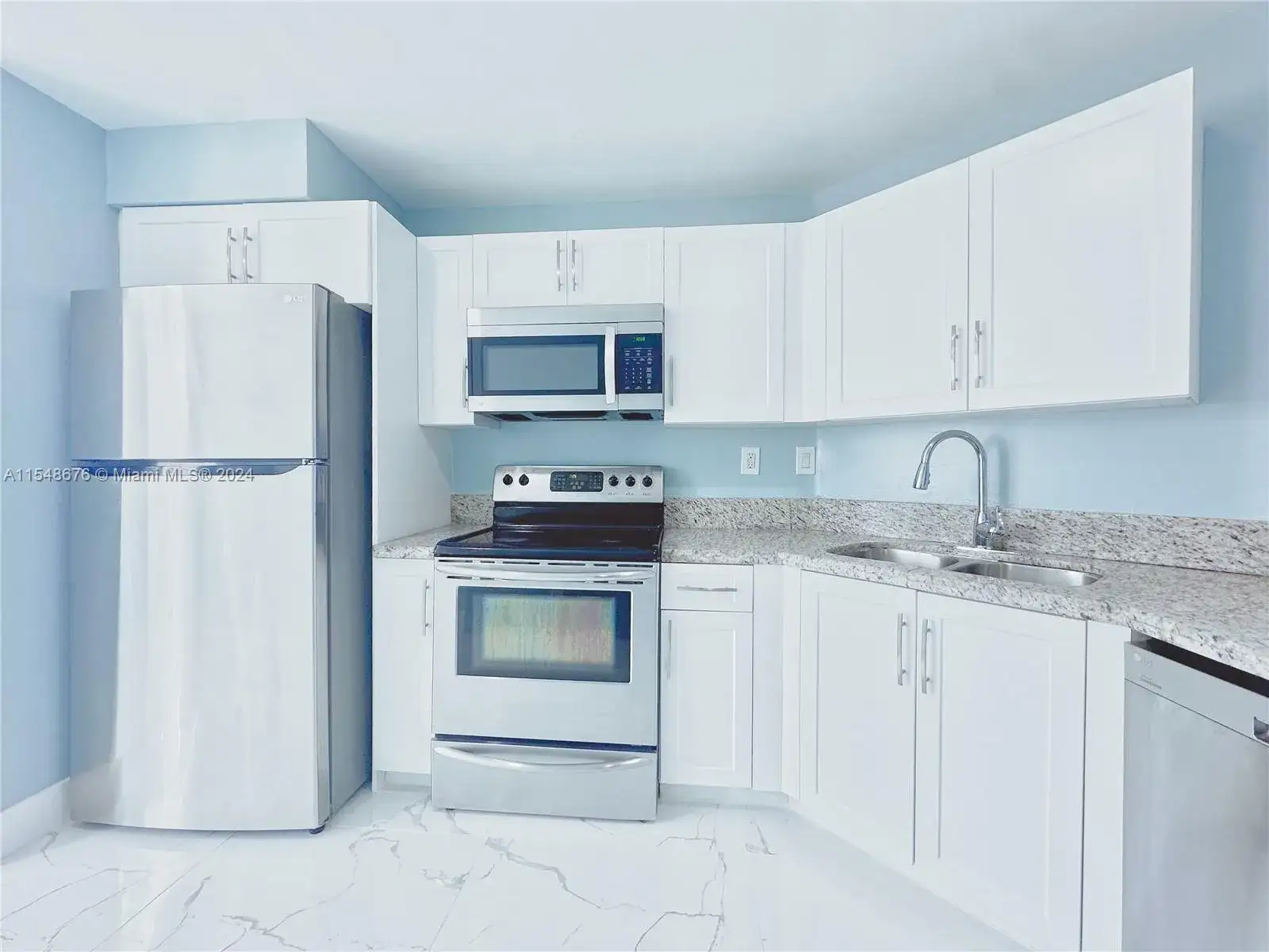 10014 Hammocks Blvd # 4, Miami FL 33196 photo 4