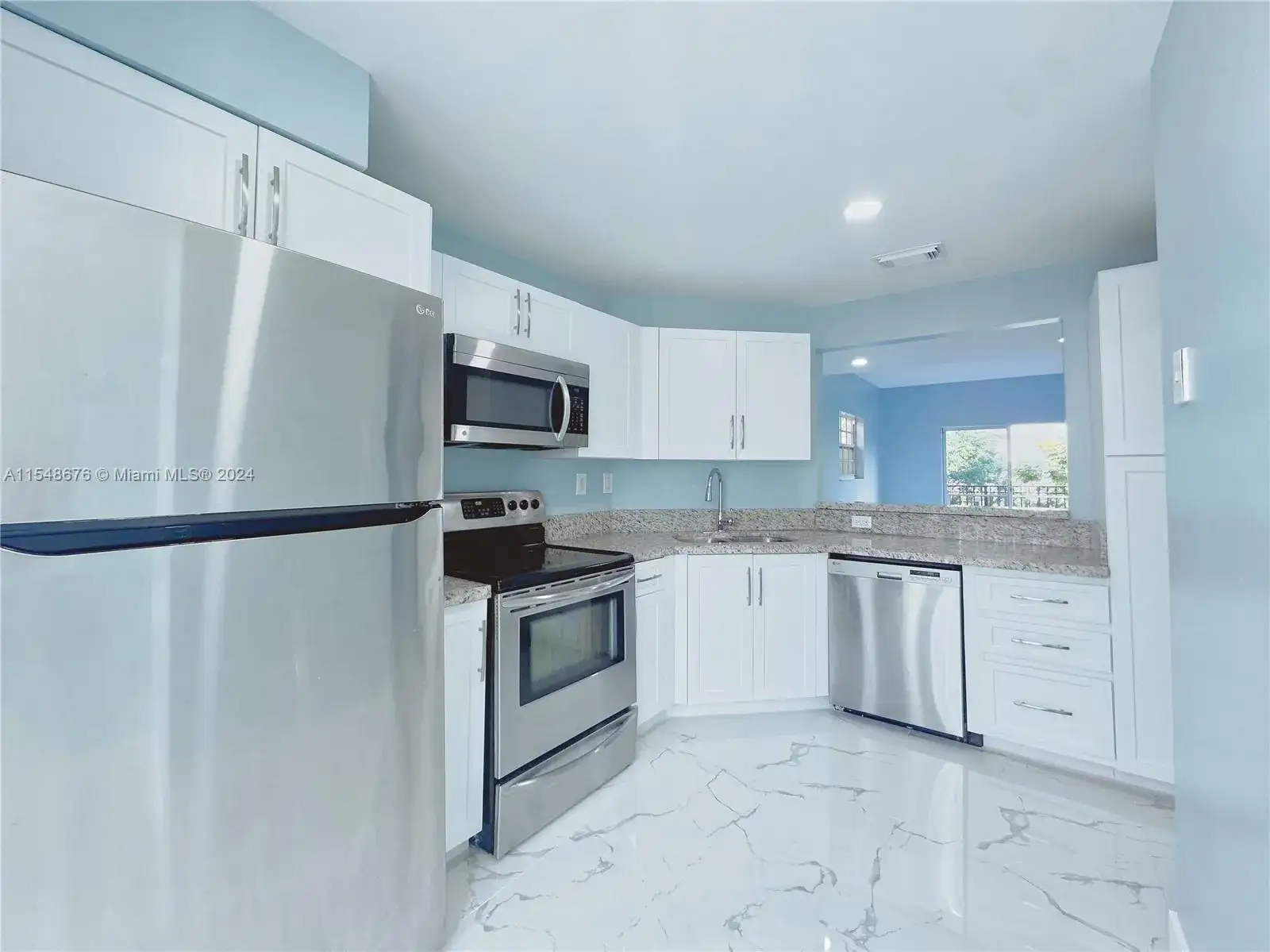 10014 Hammocks Blvd # 4, Miami FL 33196 photo 5