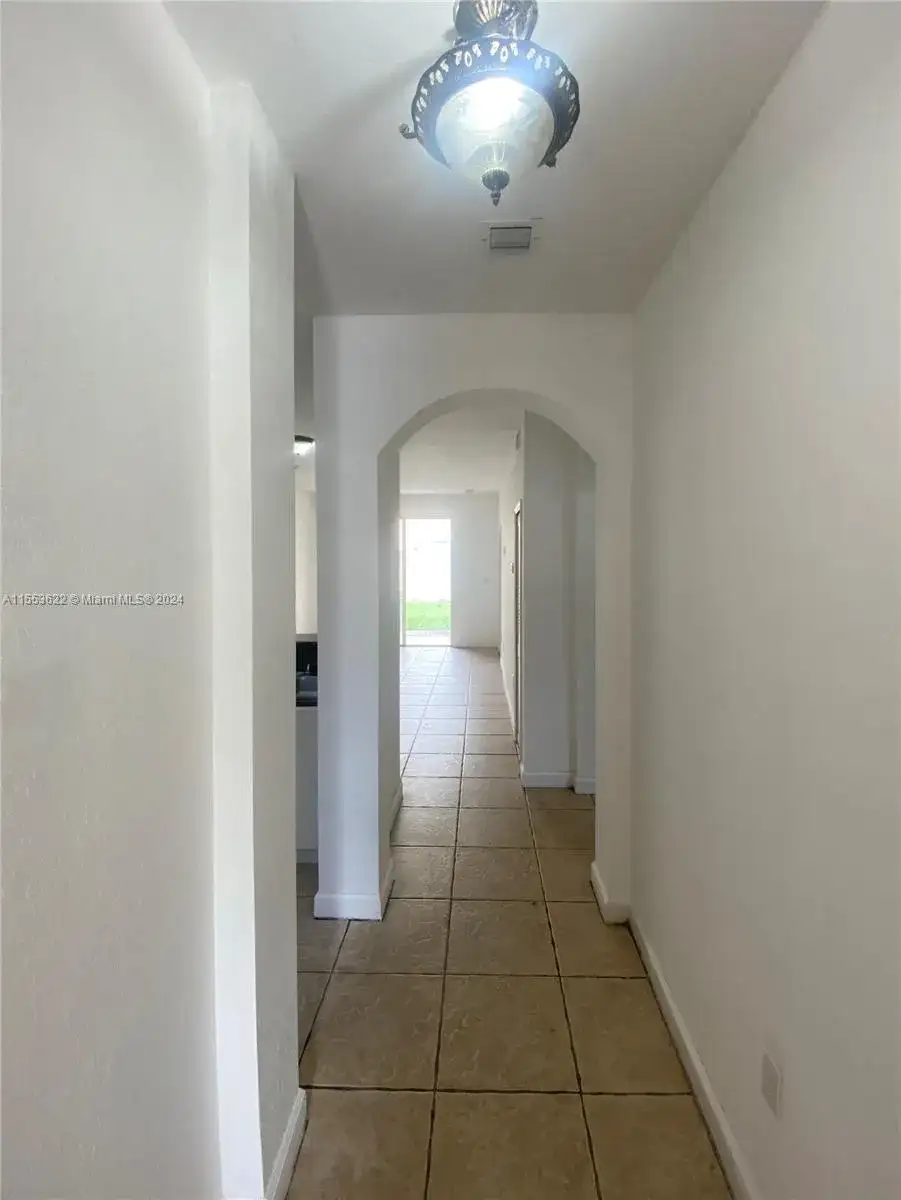 7200 NW 177th St # 7, Hialeah FL 33015 photo 3