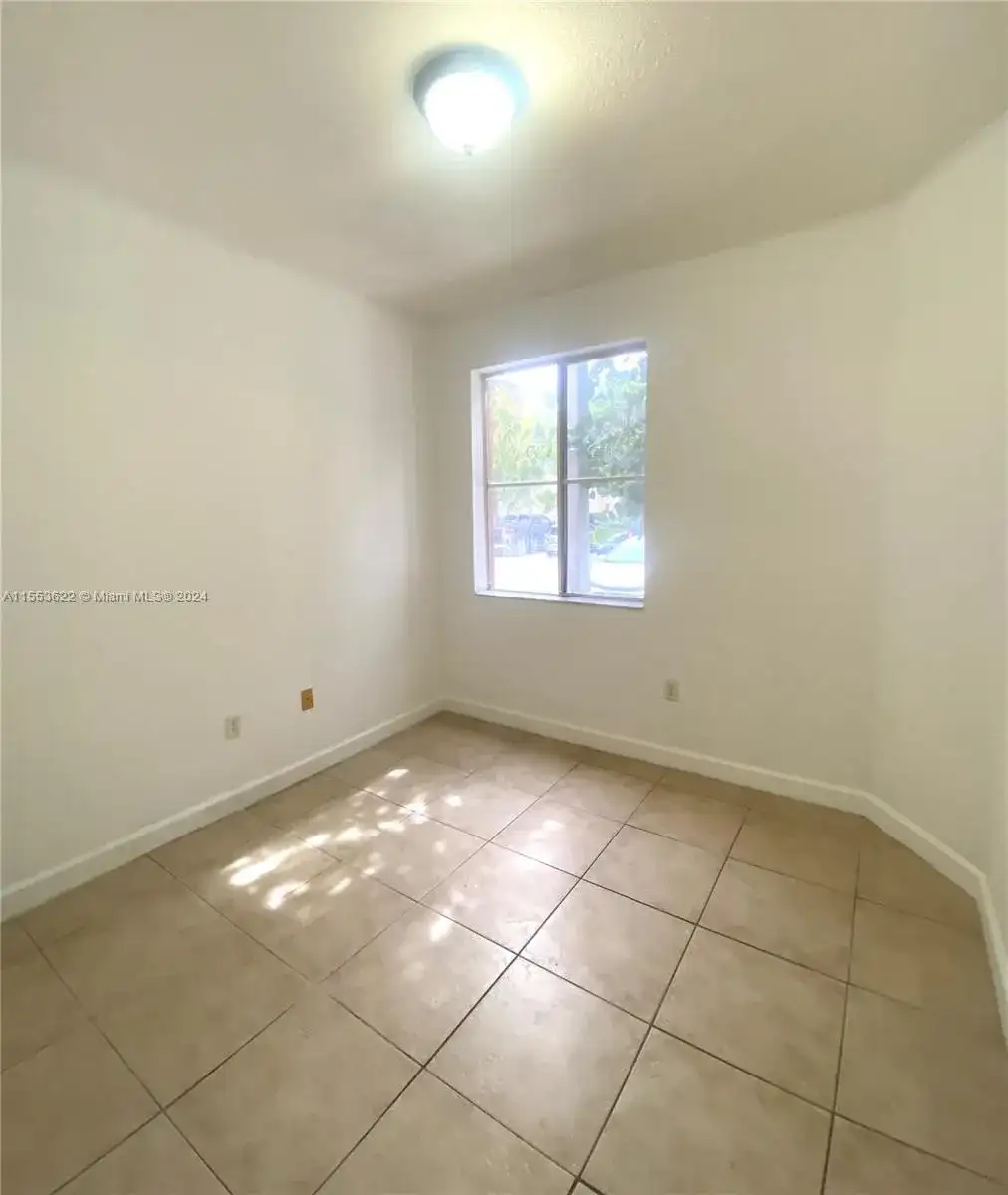 7200 NW 177th St # 7, Hialeah FL 33015 photo 5