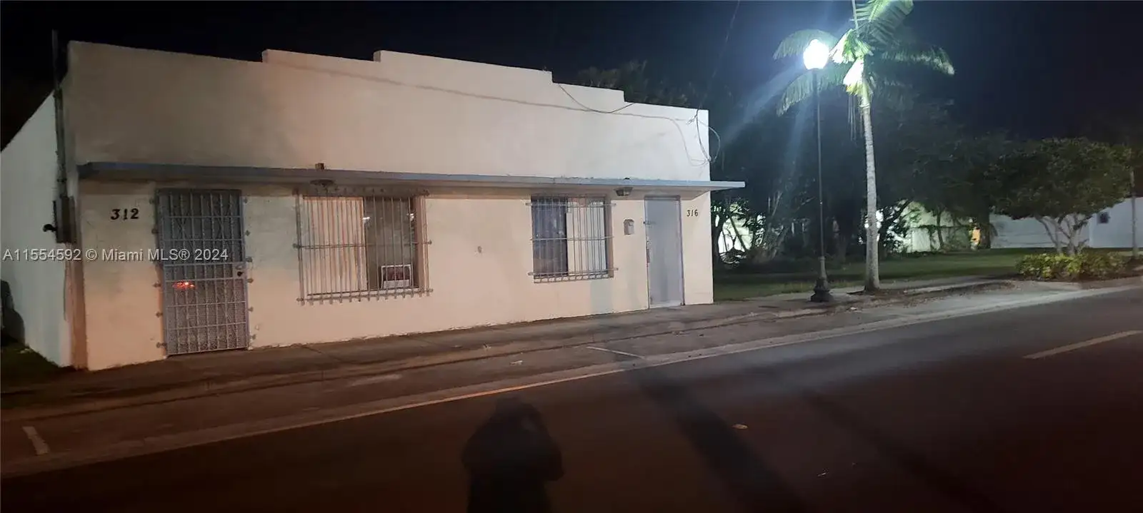312 SW 4 ST, Homestead FL 33030 photo 3