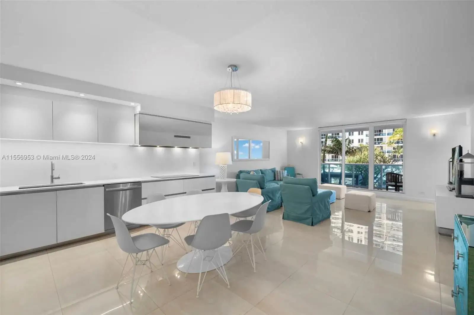 2301 Collins Ave # 410, Miami Beach FL 33139 photo 5