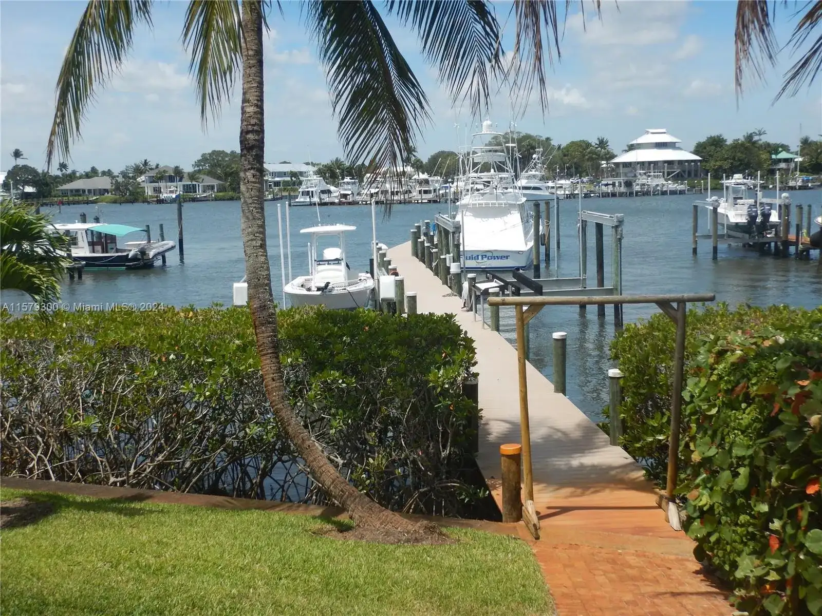 4643 SE Cheerio Way, Stuart FL 34997 photo 2