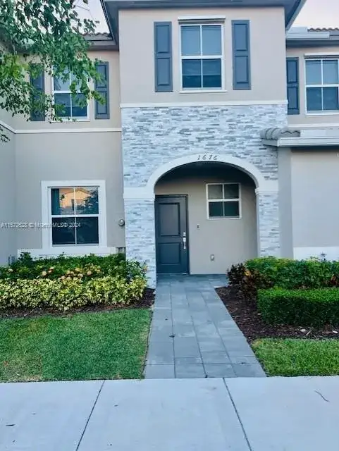 1676 SE 26th Ter # 0, Homestead FL 33035 photo 2