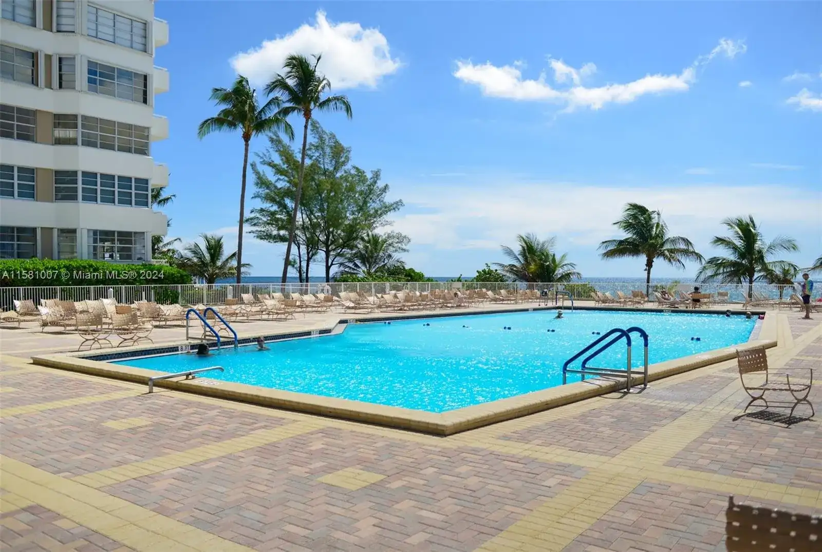 1950 S Ocean Dr # 21G, Hallandale Beach FL 33009 photo 3