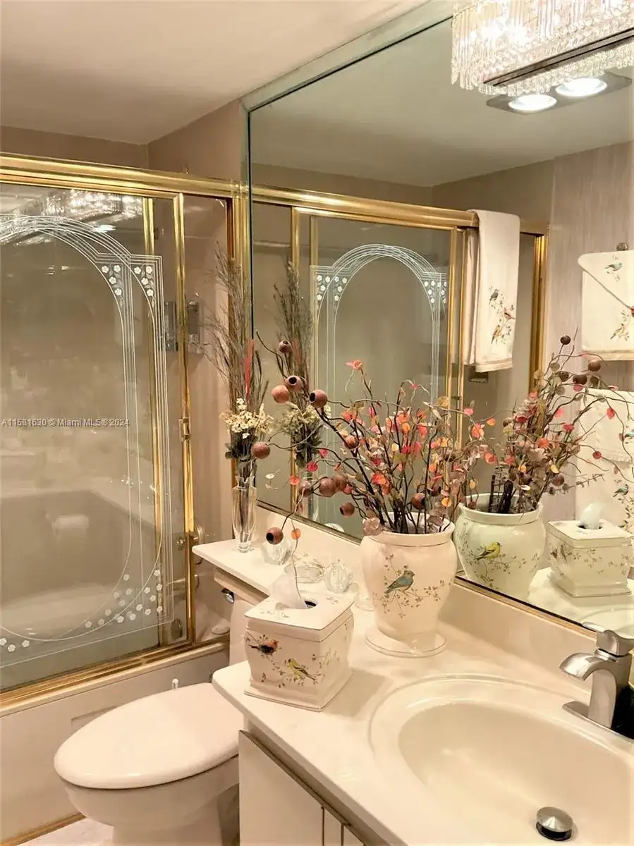4675 W 18th Ct # 502, Hialeah FL 33012 photo 5